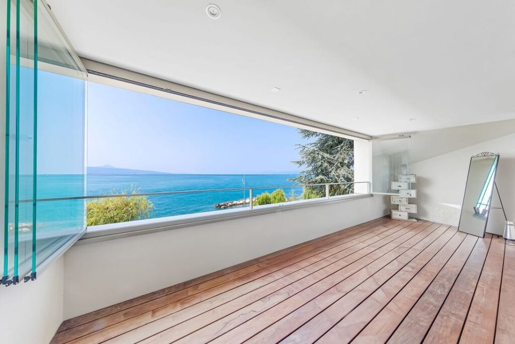 0a93c88932e479f1ec761fff98c7881d