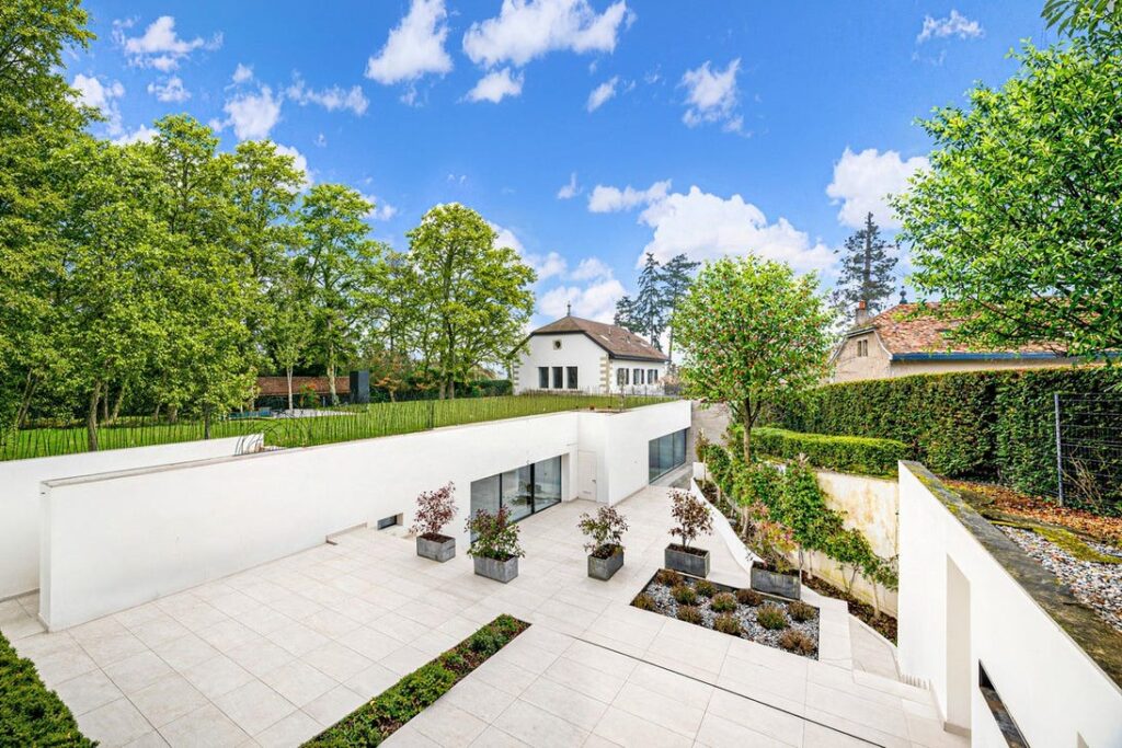 b63aed555546c7dfc2b6b1ee729758f5